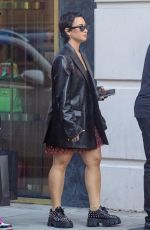 DEMI LOVATO Shopping at What Goes Around Comes Around on Rodeo Drive in Beverly Hills 07/12/2022