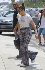 EJNNIFER LOPEZ Arrives at Her Dance Studio in Los Angeles 07/20/2022