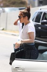 EJNNIFER LOPEZ Arrives at Her Dance Studio in Los Angeles 07/20/2022