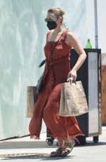 ELIZABETH OLSEN Out for Grocery Shopping in Los Angeles 07/12/2022