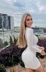 EMILY SEARS - Instagram Photos 07/07/2022