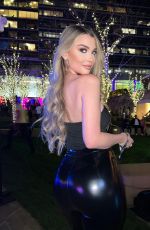 EMILY SEARS - Instagram Photos 07/07/2022
