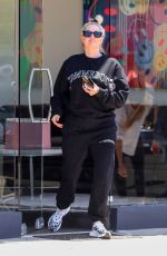 ERIKA JAYNE Leaves Elite Aesthetics in Los Angeles 07/08/2022