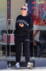 ERIKA JAYNE Leaves Elite Aesthetics in Los Angeles 07/08/2022