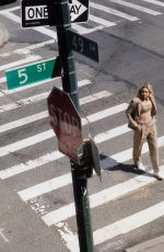 GIGI HADID for Self-portrait, Fall/Winter 2022