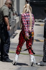GWEN STEFANI Leaves Jimmy Kimmel Live in Los Angeles 07/13/2022
