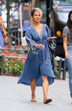 HALLE BERRY Heading to a Movie Set in New York 07/13/2022