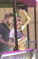 HALSEY Leaves Machine Gun Kelly