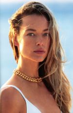 HANNAH FERGUSON in Elle Magazine, France July/August 2022