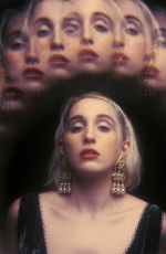 HARLEY QUINN SMITH for Schon! Magazine, April 2021