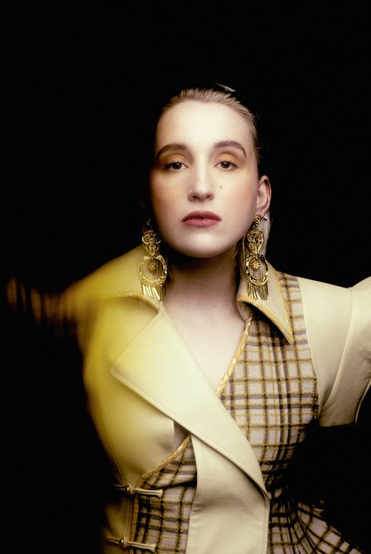 HARLEY QUINN SMITH for Schon! Magazine, April 2021