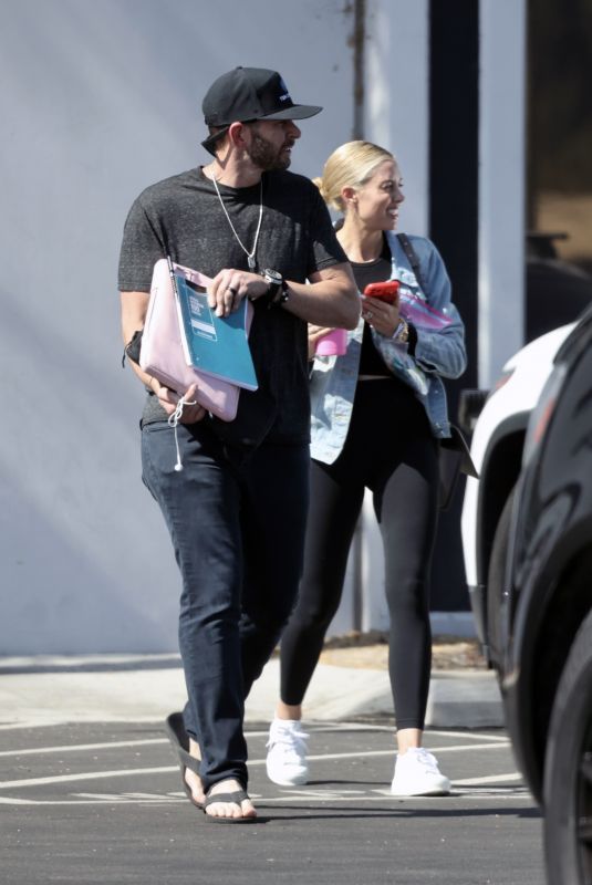 HEATHER RAE YOUNG and Tarek el Moussa Leaves Their Office in California 07/27/2022