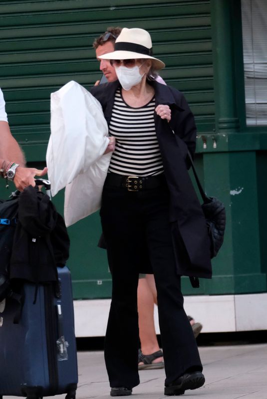 JANE FONDA Arrives in Venice 07/07/2022