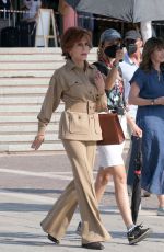 JANE FONDA, DIANE KEATON, CANDICE BERGEN and MARY STEENBURGEN  on the Set of Book Club 2 in Venice 07/11/2022