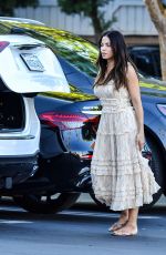 JENNA DEWAN Out Shopping in Los Angeles 06/30/2022