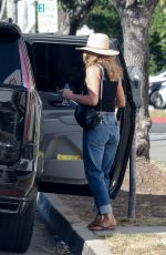 JENNIFER ANISTON Leaves a Hair Salon in Beverly Hills 07/13/2022