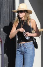 JENNIFER ANISTON Leaves a Hair Salon in Beverly Hills 07/13/2022