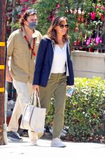 JENNIFER GARNER Arrives on the Set of The Last Thing He Told Me in Los Angeles 07/13/2022