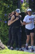 JENNIFER GARNER Out Jogging with Friends in Santa Monica 07/21/2022