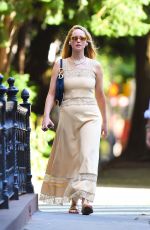 JENNIFER LAWRENCE Out in New York 07/27/2022