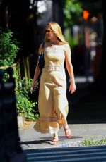 JENNIFER LAWRENCE Out in New York 07/27/2022