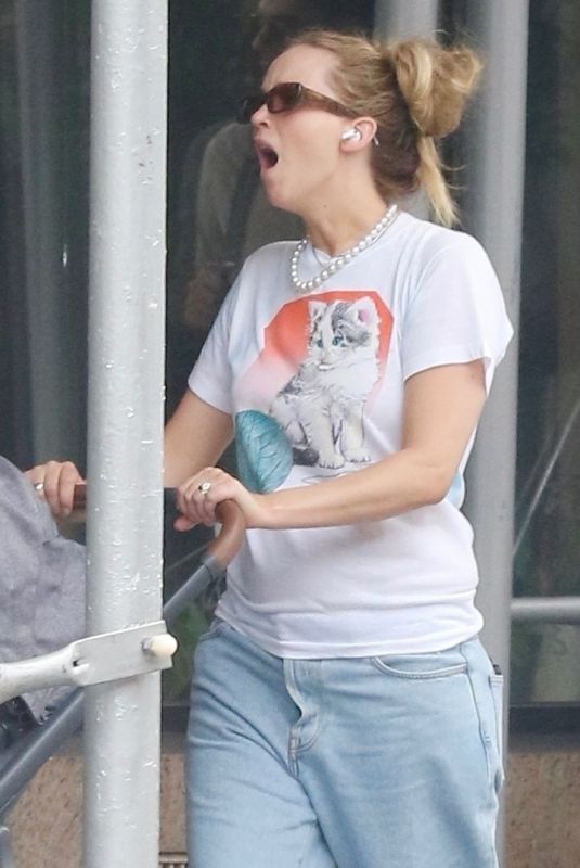 JENNIFER LAWRENCE Out with her Baby in New York 07/06/2022