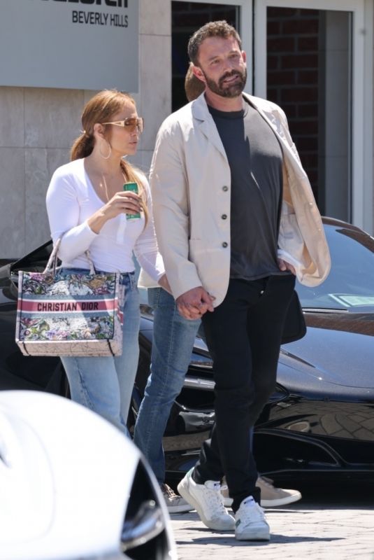 JENNIFER LOPEZ and Bean Affleck Shopping for a New Rolls-Royce at Rolls-Royce Motor Cars Dealer in Beverly Hills 07/02/2022
