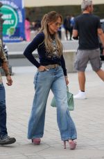 JENNIFER LOPEZ Arrives at a Restaurant in Paris 07/26/2022