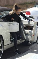 JENNIFER LOPEZ Arrives at Dance Studio in Los Angeles 07/14/2022