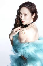 JESSICA JUNG for L