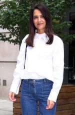KATIE HOLMES Heading to Late Night with Seth Meyers in New York 07/20/2022