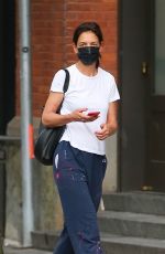 KATIE HOLMES Out and About in New York 07/29/2022