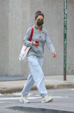 KATIE HOLMES Out in New York 07/13/2022