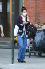 KATIE HOLMES Out in New York 07/15/2022