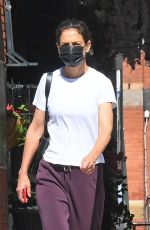 KATIE HOLMES Out in New York 07/28/2022