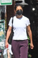 KATIE HOLMES Out in New York 07/28/2022