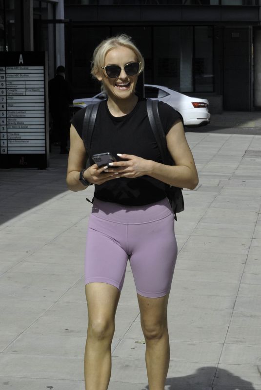 KATIE MCGLYNN Leaves BBC Morning Live Studios in Mannchester 07/11/2022