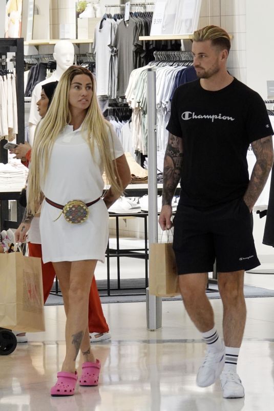 KATIE PRICE and Carl Woods Out Shopping in Phuket 06/29/2022
