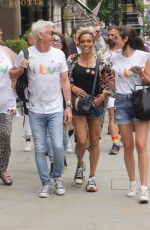KELLY HOLMES, Phillip Schofield and Alison Hammond at Pride Festival in Londn 07/02/2022