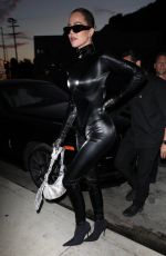 KIM and KHLOE KARDASHIAN Out for Dinner in Santa Monica 07/20/2022