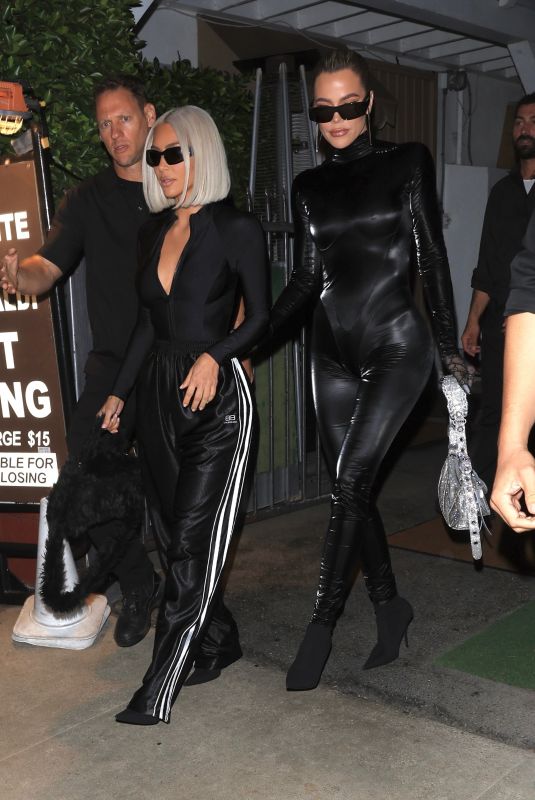 KIM and KHLOE KARDASHIAN Out for Dinner in Santa Monica 07/20/2022