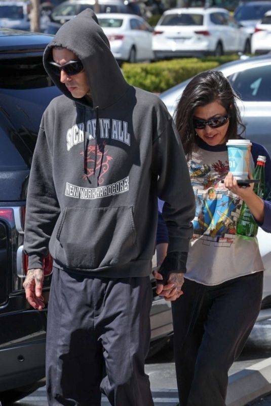 KOURTNEY KARDASHIAN and Travis Barker Out for Lunch at JOi Cafe in Westlake Village 07/14/2022