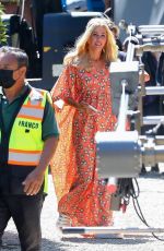 KRISTEN WIIG on the set of Mr. and Mrs. American Pie in Los Angeles 07/15/2022