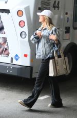 KRISTIN CAVALLARI Arrives at LAX Airport in Los Angeles 07/24/2022