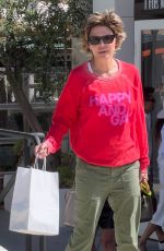 LISA RINNA and Harry Hamlin Out Shopping in Malibu 07/02/2022