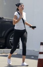 LISA RINNA Shopping at Erewhon Market in Los Angeles 07/29/2022