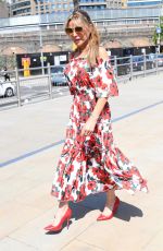 LIZZIE CUNDY Heading to Westfield in London 07/18/2022