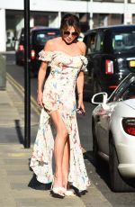 LIZZIE KUNDY Out for Dinner in Kensington 07/14/2022