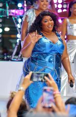 LIZZO PERFORMS at Today Show at Rockefeller Plaza in New York 07/15/2022