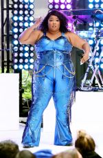 LIZZO PERFORMS at Today Show at Rockefeller Plaza in New York 07/15/2022